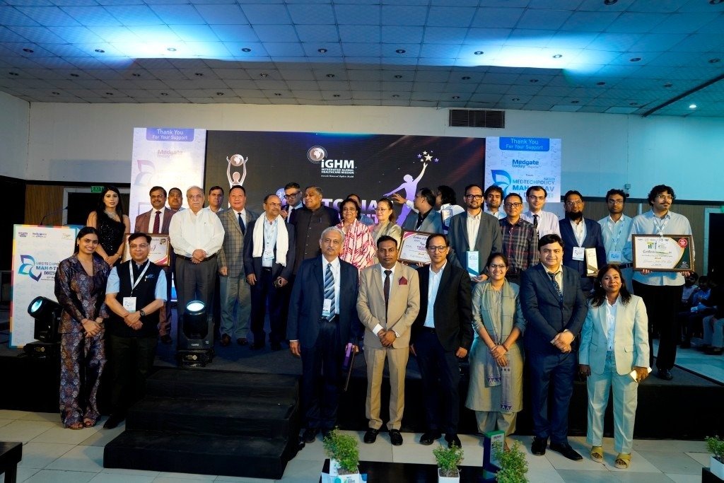 Rashtra Jagrookta | IGHM ने किया कस्टोडियन ऑफ ह्यूमैनिटी अवार्ड्स 2025 का आयोजन,...