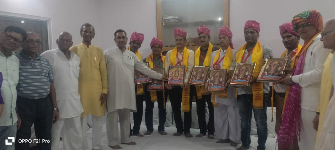 Rashtra Jagrookta | मां फलोदी अभिषेक में हजारों समाज बंधुओं परिजनों ने...