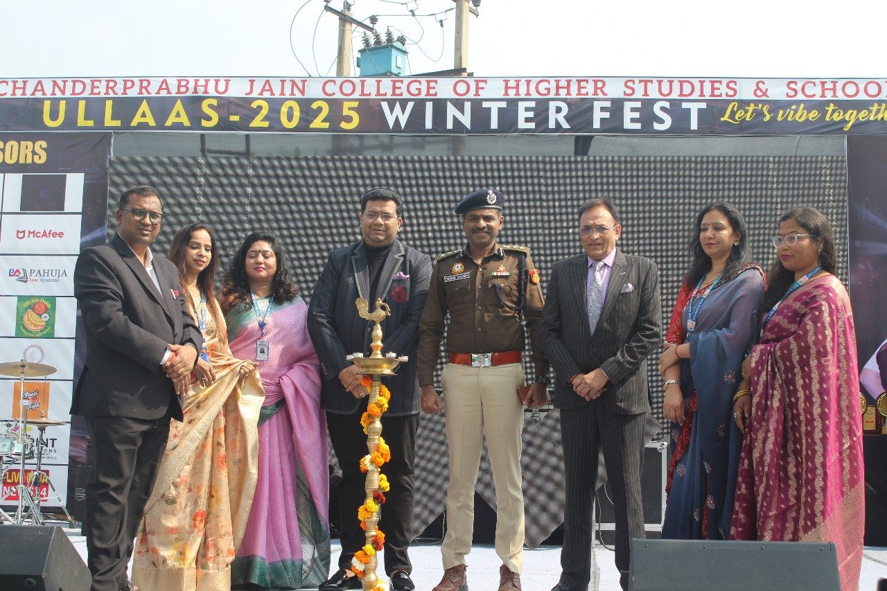Rashtra Jagrookta | सीपीजे कॉलेज ने किया शीतकालीन उत्सव 